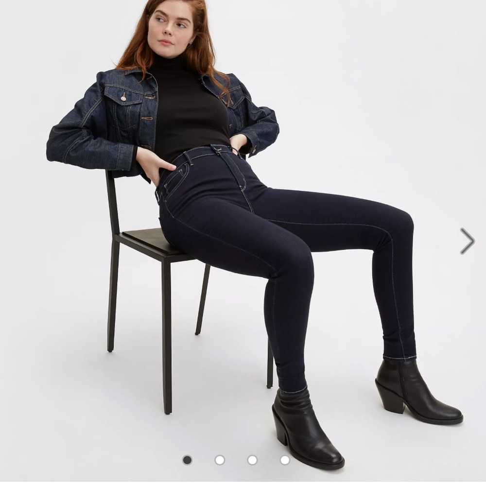 NWT Levi 720 high-rise super skinny jeans